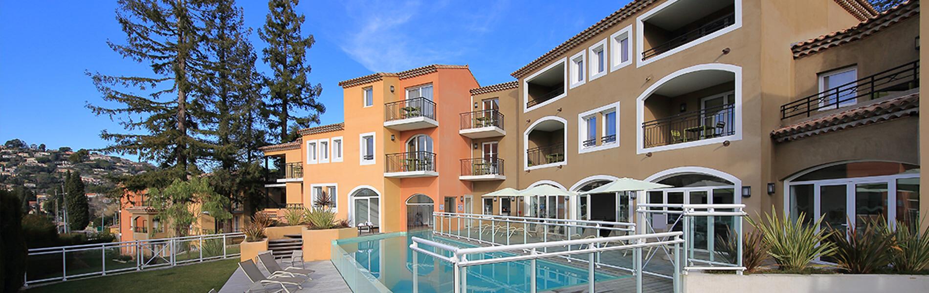 Adonis Mougins Aparthotel Екстериор снимка