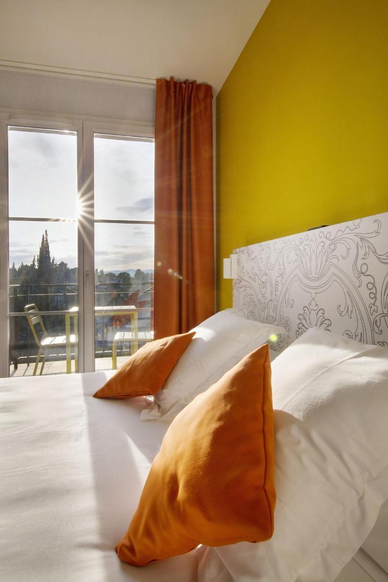 Adonis Mougins Aparthotel Екстериор снимка